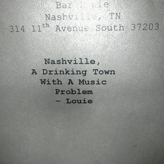 รูปภาพถ่ายที่ Bar Louie โดย Jennifer S. เมื่อ 11/26/2012