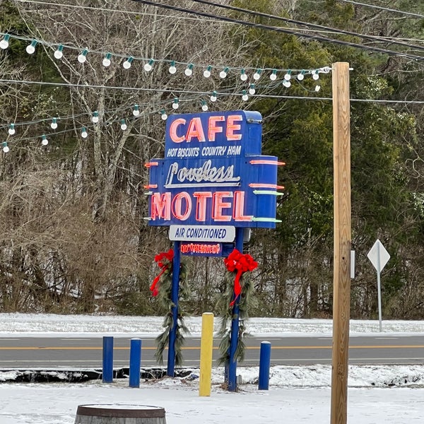 Photo taken at Loveless Cafe by keith s. on 12/26/2022