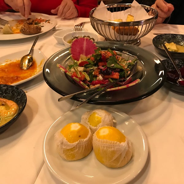 Foto diambil di Sardina Balık Restaurant oleh Dlk ⛔. pada 12/31/2019