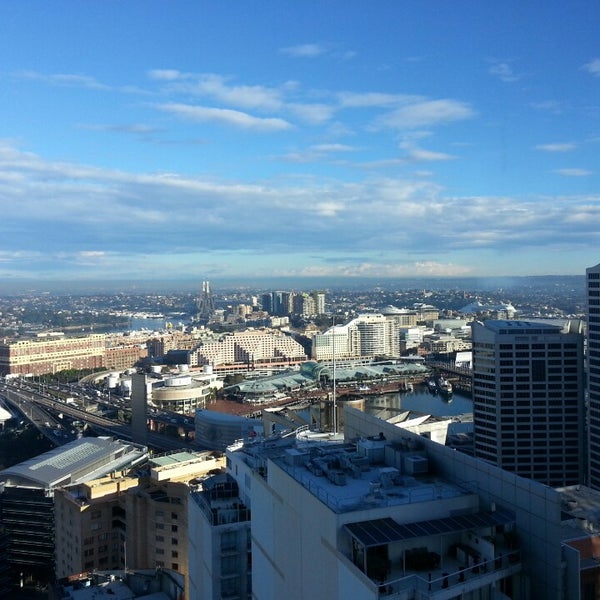 7/16/2013 tarihinde Daim D.ziyaretçi tarafından Fraser Suites Sydney'de çekilen fotoğraf
