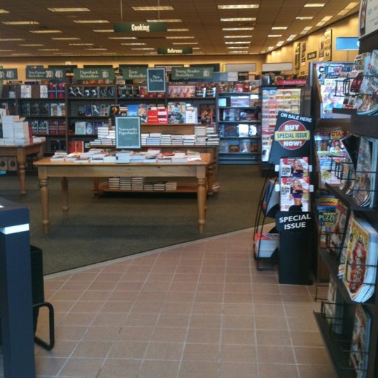Barnes Noble Bookstore In Broomall