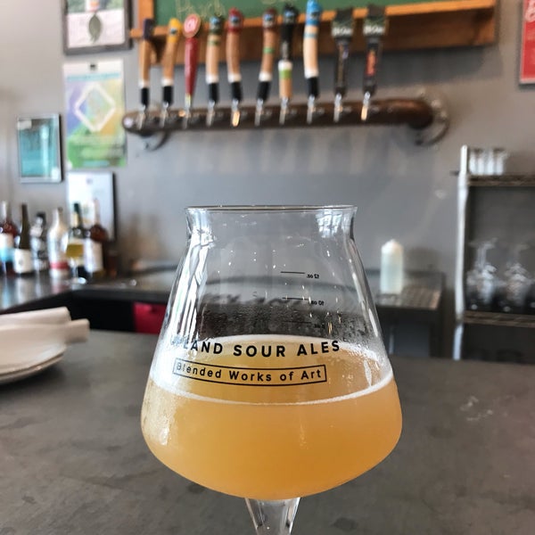 Photo taken at Upland Brewing Company Tasting Room by Shawn B. on 5/27/2019