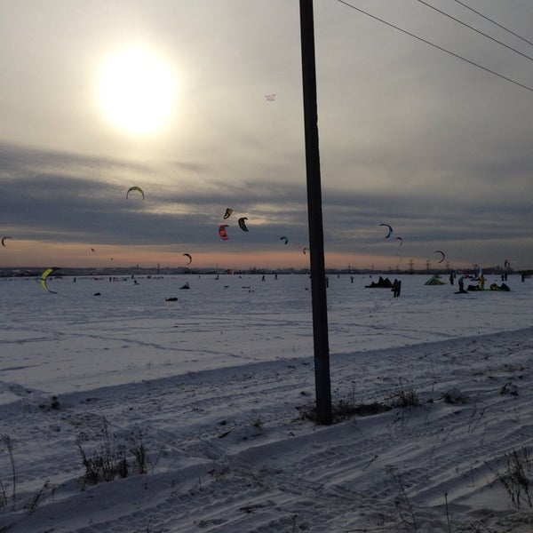 Подольское поле. Посёлок кузнечики подольск заброшка. Виталий сундаков славянский кремль. Славянское подворье подольск. Федюково московская область.