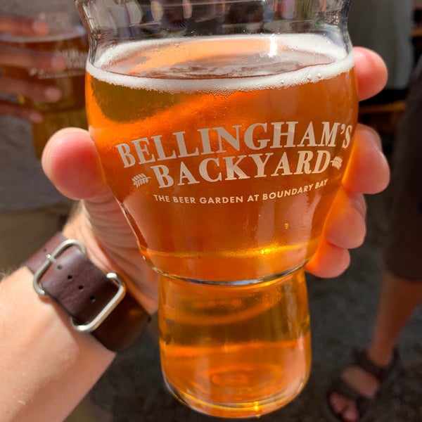 Foto tirada no(a) Boundary Bay Brewery por Samuel S. em 7/20/2019