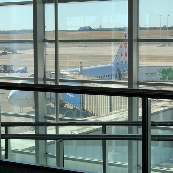 Gate B07 Zaventem 1 tip from 2384 visitors