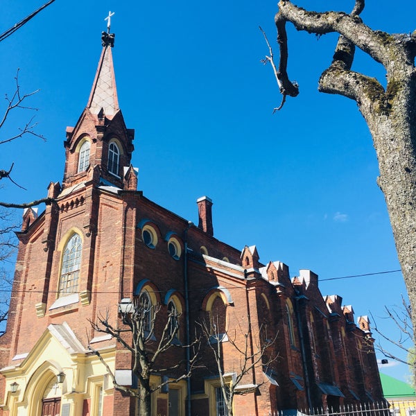 Photos at Евангелическо-лютеранская церковь Воскресения Христова (Пушкинская кир