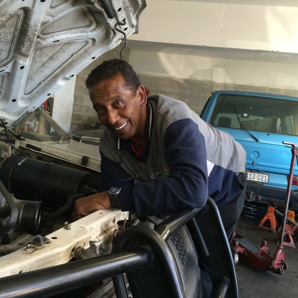 Danny's Auto Repairs Paarden Eiland iKapa, Western Cape