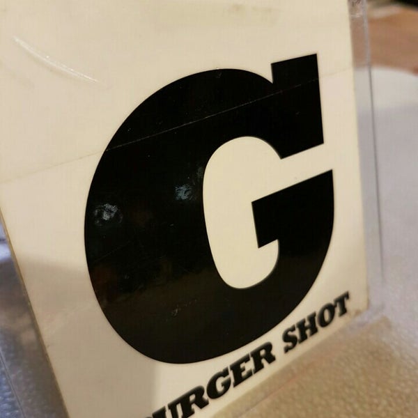 4/9/2016에 Muhammad A.님이 Burger Shot에서 찍은 사진