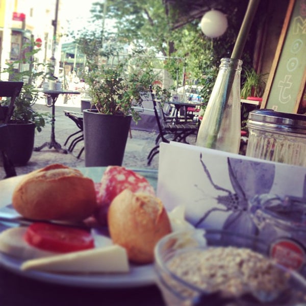 Кафе август минск