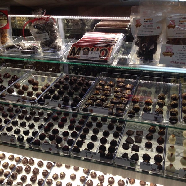 Photo taken at Roni-Sue&#39;s Chocolates by ᴡ R. on 1/26/2015
