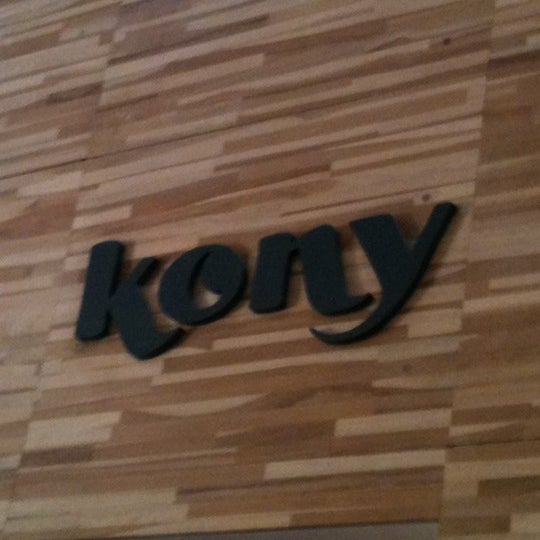 Photo taken at Kony Sushi Bar by Luis Paulo C. on 10/16/2012