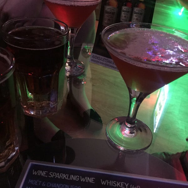 9/1/2016에 Victoria S.님이 Spot Kafe - Shot and Cocktail Bar에서 찍은 사진