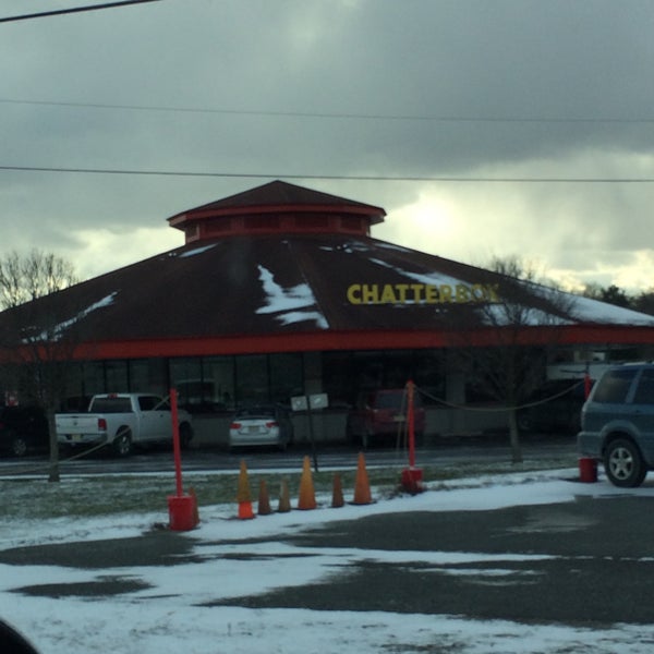 Photo taken at The Chatterbox Drive-In by Jill O. on 1/18/2016