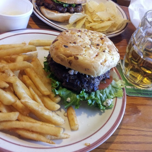 Photos at Hensell's Oaken Bucket Burger Joint in River Park