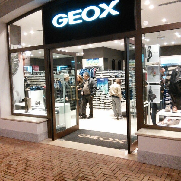 factory outlet geox