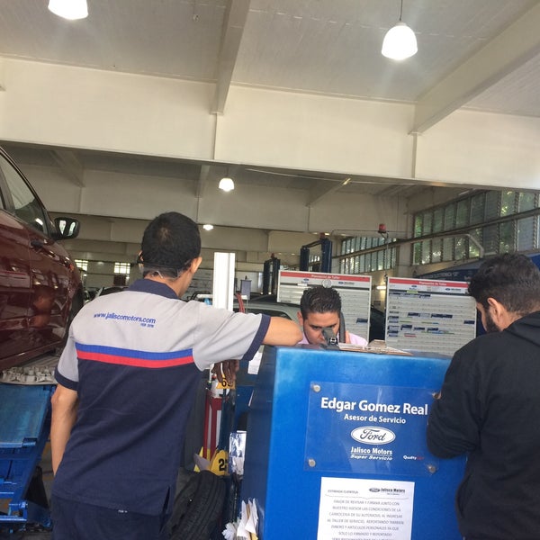 Jalisco Motors Zona Centro 6 tips de 403 visitantes