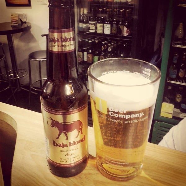 Снимок сделан в The beer company naucalpan пользователем The beer company n. 10/11/2015