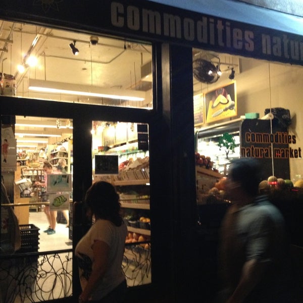 9/11/2013にTakanori M.がCommodities Natural Marketで撮った写真
