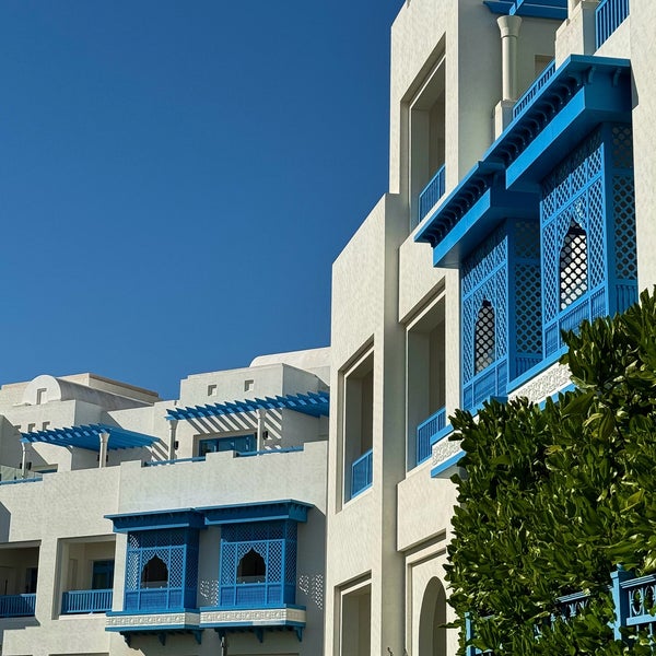 Foto tirada no(a) Hilton Salwa Beach Resort &amp; Villas por Khalifa M. em 3/1/2024