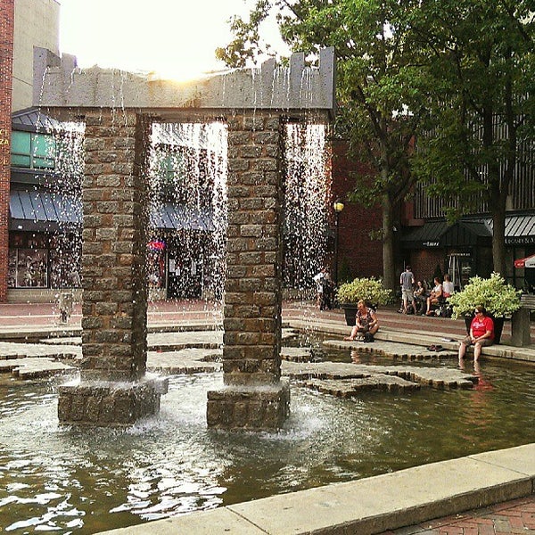 Museum Place Mall Downtown Salem 1 Church St