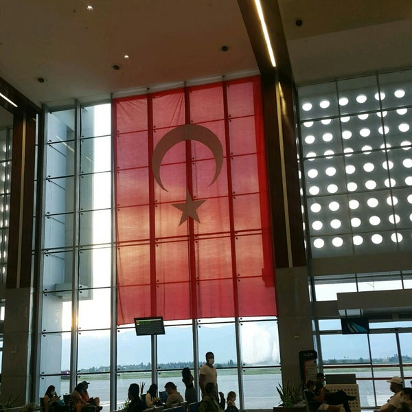 Photo taken at Balıkesir Koca Seyit Airport (EDO) by ☯🕉Burcubul . on 6/13/2021