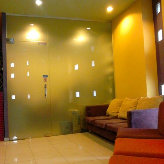 Photos At Happy Puppy Sleman Di Yogyakarta