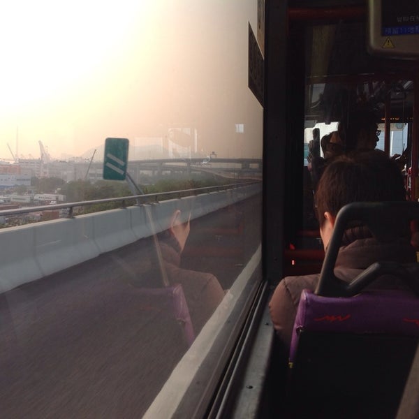 Photos At Hoi Lai Estate Bus Terminus 海麗邨巴士總站