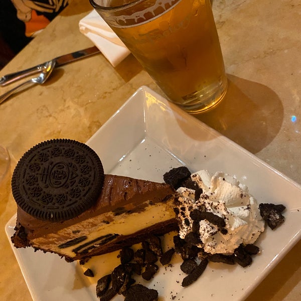 The Cheesecake Factory 201 Los Cerritos Mall