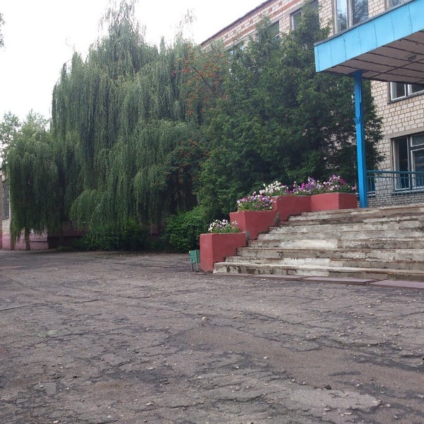 школа номер 9 в белоруссии в жлобине. жлобин школа 7. жлобин школа 7. город таштагол школа номер 9. 13 школа жлобин вид сверху.