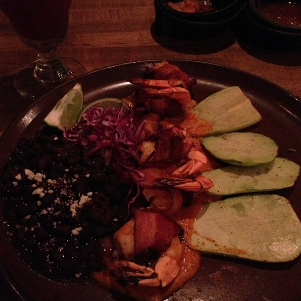 รูปภาพถ่ายที่ Mi Casa Mexican Restaurant &amp; Cantina โดย Danielle M. เมื่อ 1/28/2013