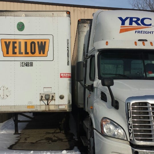 Eclipse Awnings Factory in Middletown