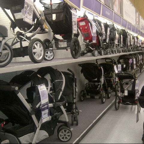 babies r us hurontario and eglinton