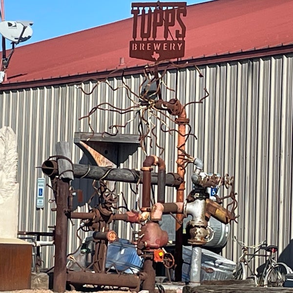 Photo taken at Tupps Brewery by Ju S. on 1/31/2022