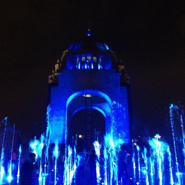 Photo taken at Monumento a la Revolución Mexicana by Osiris 🐻 C. on 4/7/2013