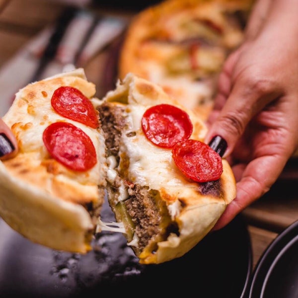 Foto diambil di Dear Pizza Homemade oleh Burak A. pada 1/17/2019