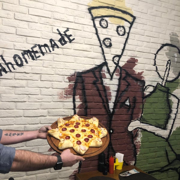 1/17/2019 tarihinde Burak A.ziyaretçi tarafından Dear Pizza Homemade'de çekilen fotoğraf