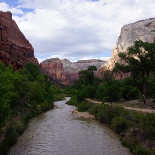 Zion Park Laundry Laundry Service