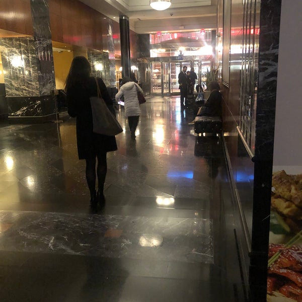 11/6/2019 tarihinde Arnie I.ziyaretçi tarafından Millennium Broadway Hotel'de çekilen fotoğraf