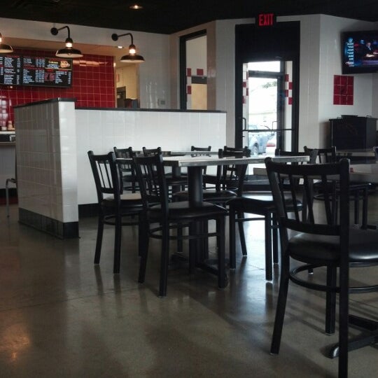 Photos at Pizza Oven W Tusc 6 tips from 145 visitors