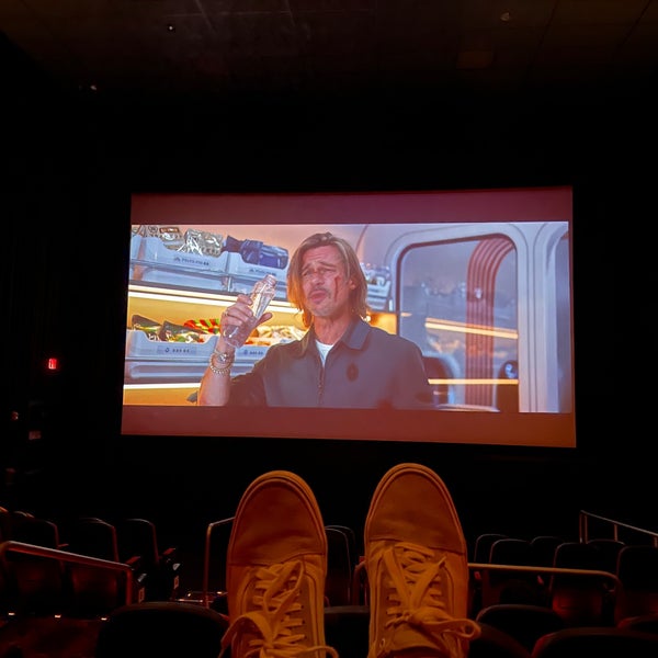 Fotos em Regal Foothill Towne Center Cinema