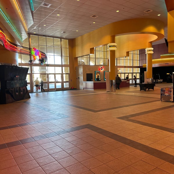 Regal Foothill Towne Center Movie Theater