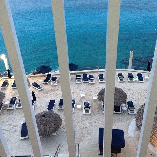 12/5/2013 tarihinde Sebastien C.ziyaretçi tarafından Coral Princess Hotel &amp; Dive Resort'de çekilen fotoğraf