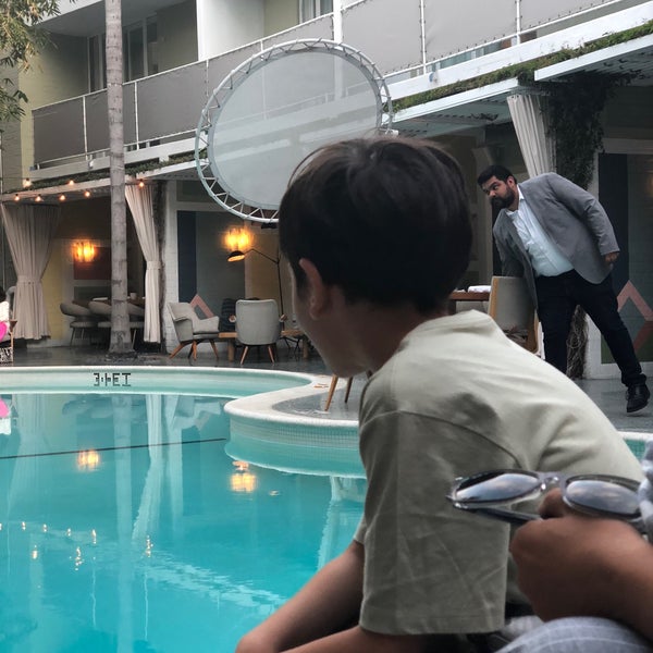 6/24/2018에 Metin A.님이 Avalon Hotel Beverly Hills에서 찍은 사진
