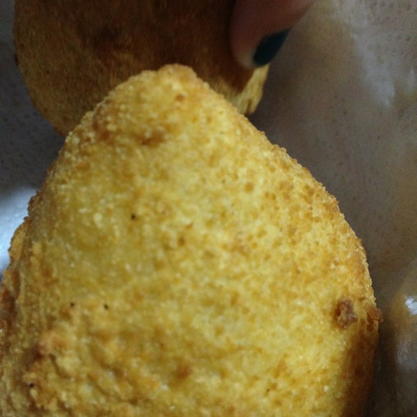 2/3/2013にVitor B.がCoxinharia Snack Barで撮った写真