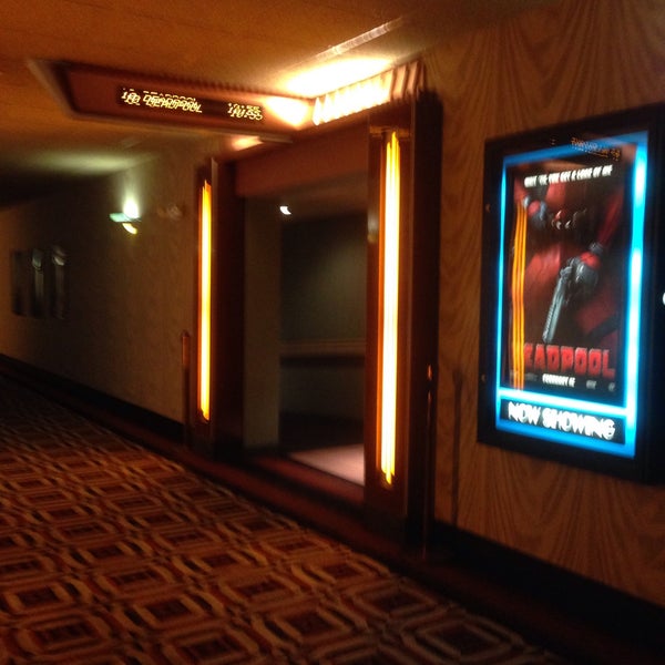 Marcus Crosswoods Cinema Crosswoods 200 Hutchinson Ave