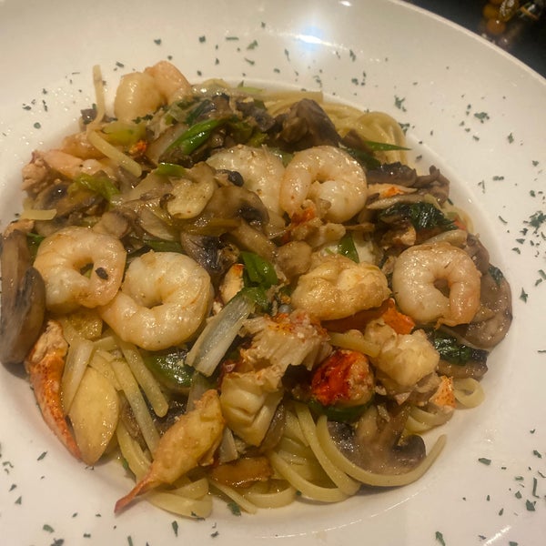 Artie's Steak and Seafood City Island 28 tips