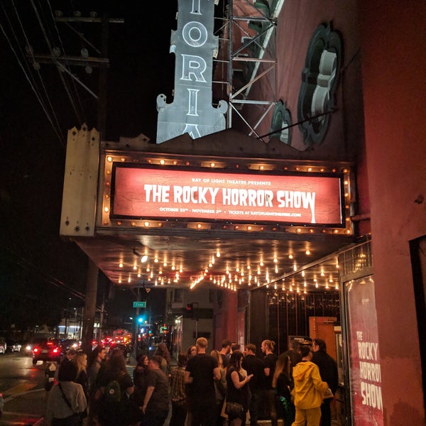 Photo taken at Victoria Theatre by Justin W. on 11/4/2018