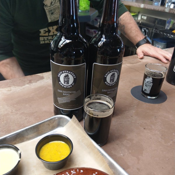 Photo taken at Exit Strategy Brewing Company by Kevin S. on 4/13/2019