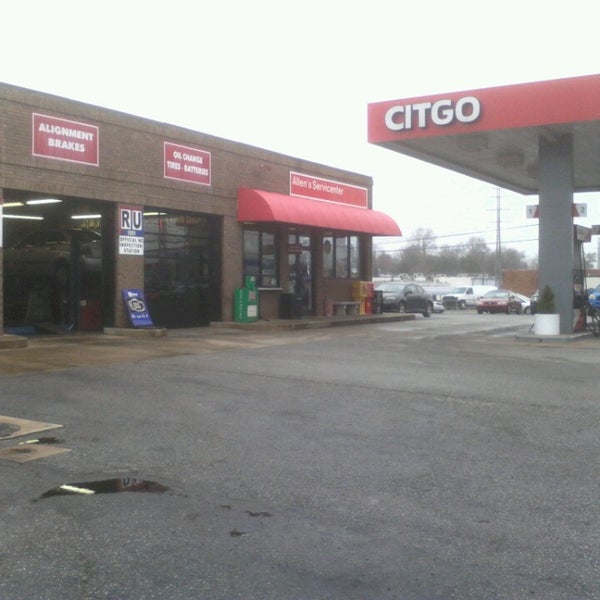 Allen's Citgo Fuel Station in Old Irving Park