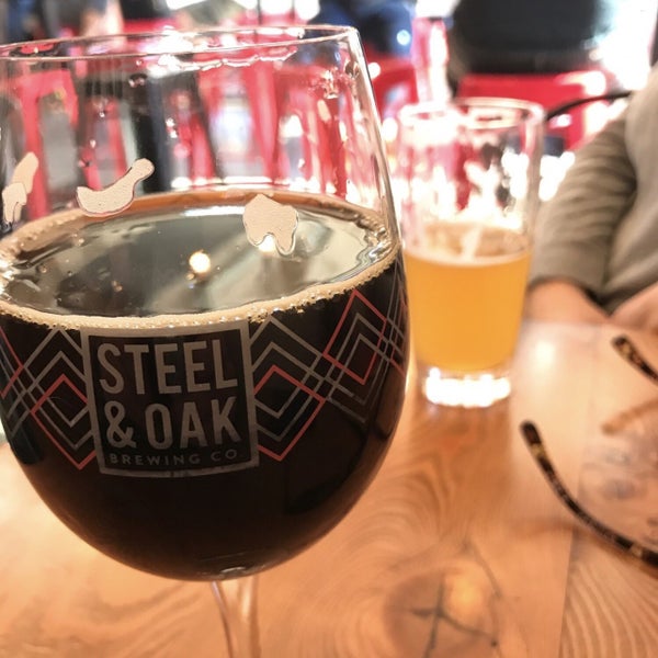 Снимок сделан в Steel &amp; Oak Brewing Co. пользователем Greg H. 3/31/2019